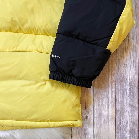 The North Face Men’s HMLYN Down Parka In Yellowtail - Picture 4 of 9